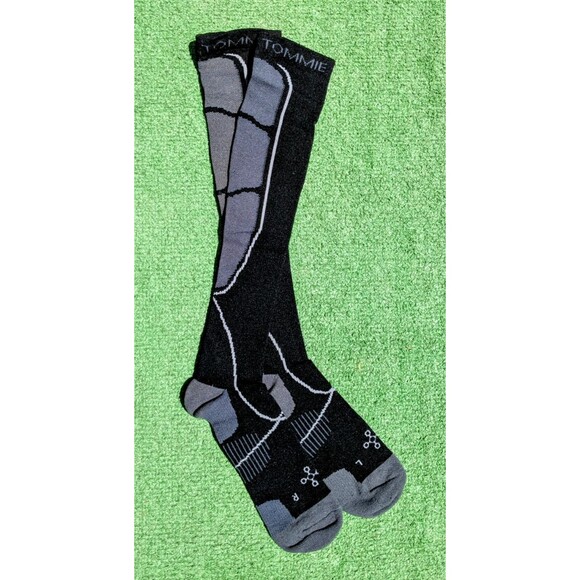 Tommie Copper OSFM Anti-Fatigue Unisex Long Calf Compression 1-Pair NOP Socks - Picture 1 of 2